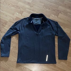 Men’s Noble Outfitters Quarter Zip Grey